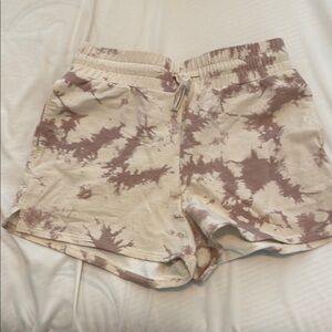 Varley Cream Tie-Dye Athletic Shorts